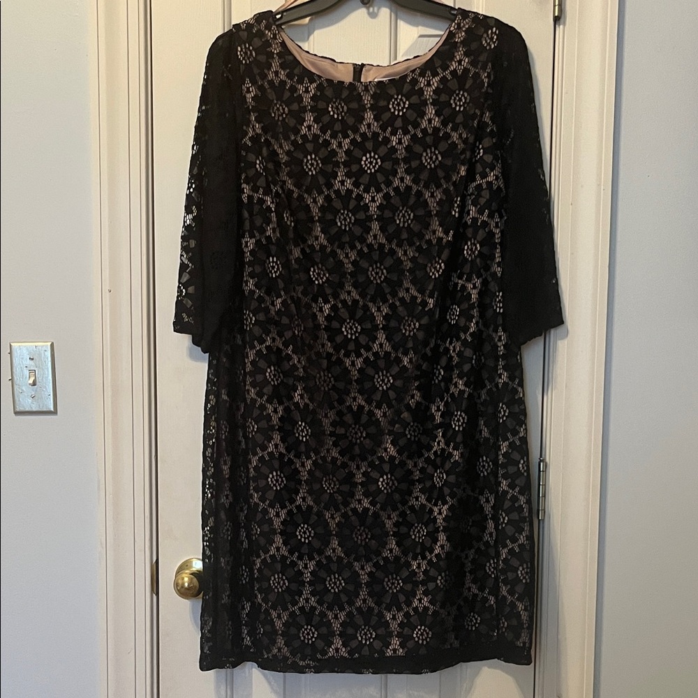 Chic Black Lace Long Sleeve Dress